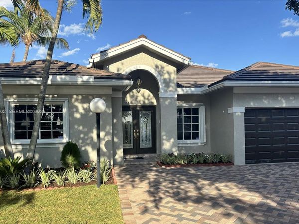 13941 SW 136th Pl, Unit 13941, Miami, FL 33186
