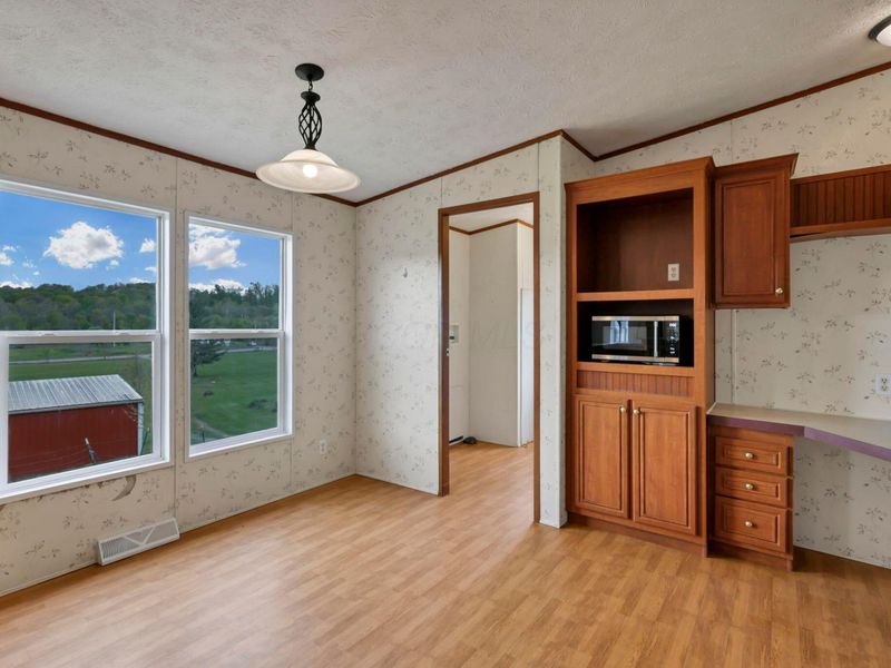 12186 State Route 155, Corning, OH 43730 Photo 13