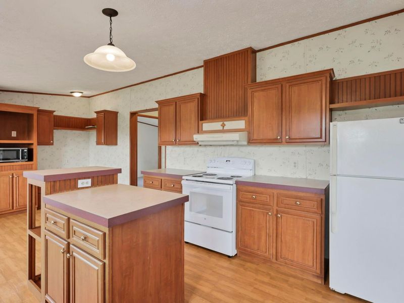 12186 State Route 155, Corning, OH 43730 Photo 14