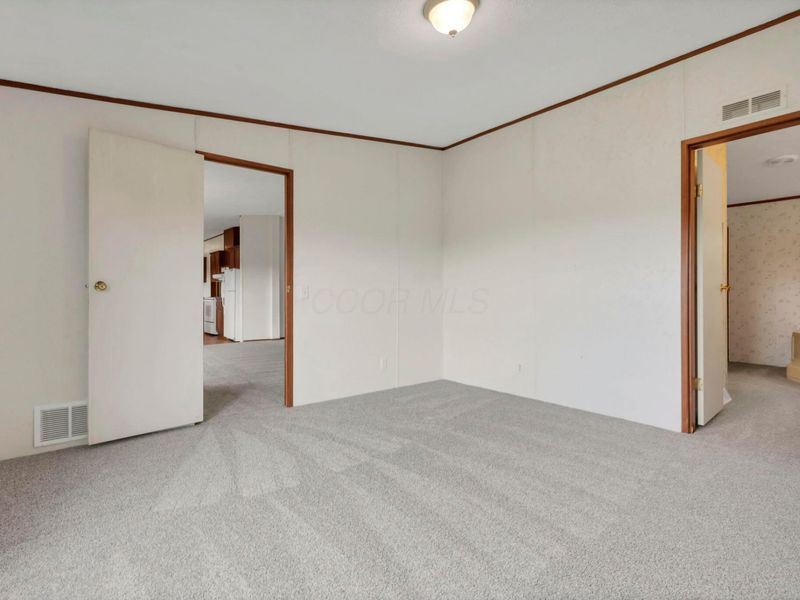 12186 State Route 155, Corning, OH 43730 Photo 23