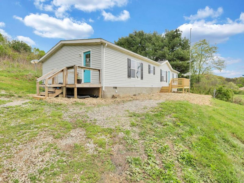 12186 State Route 155, Corning, OH 43730 Photo 48