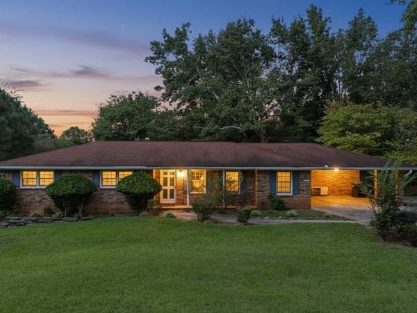 3948 Bright Star Road , Douglasville, GA 30135