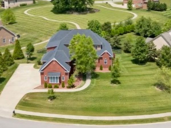 2440 Settlers Trce, Clarksville, TN 37043