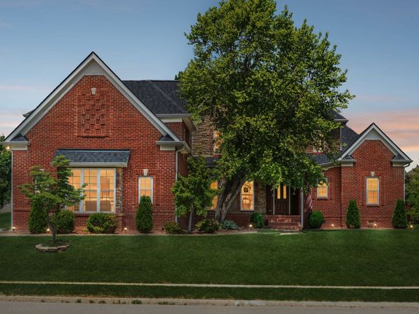2440 Settlers Trce, Clarksville, TN 37043