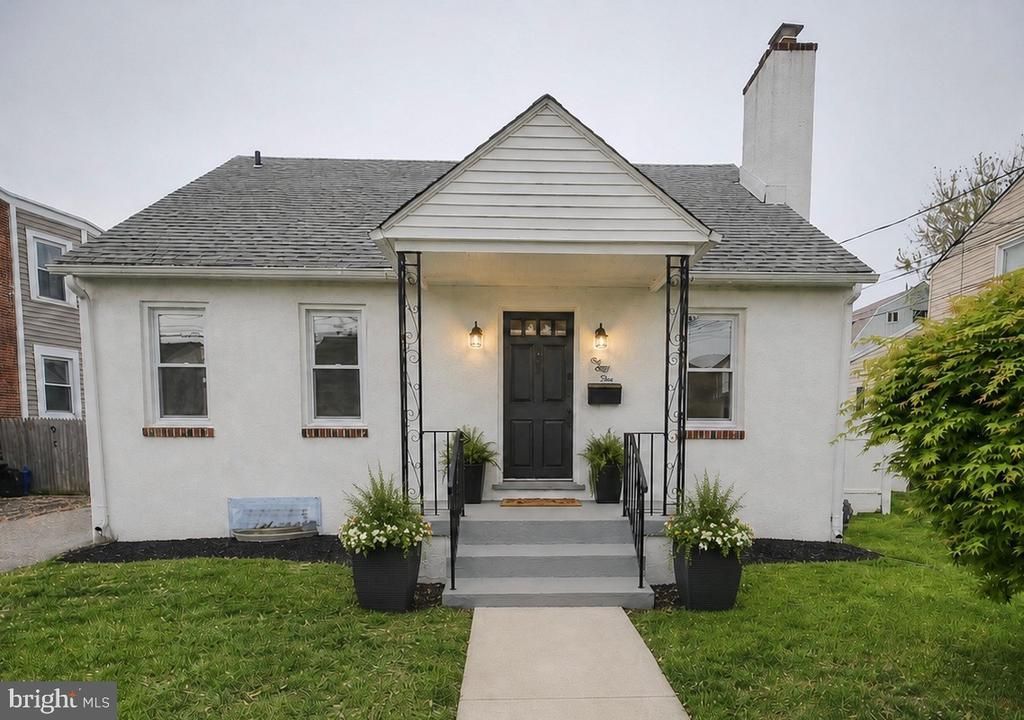155 MAPLE AVENUE , HOLMES, PA 19043