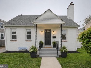155 MAPLE AVENUE, HOLMES, PA 19043