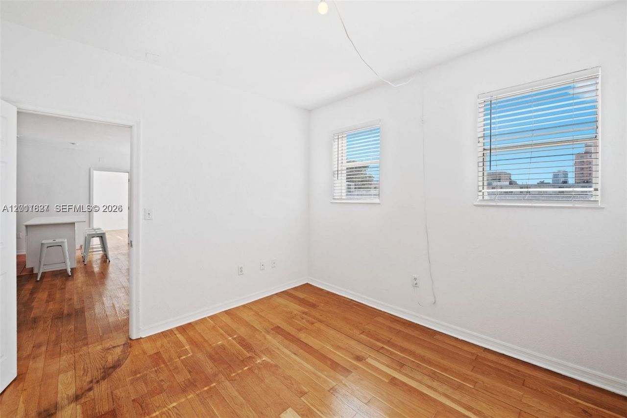 1027 Pennsylvania Ave , Unit 306, Miami Beach, FL 33139 Photo