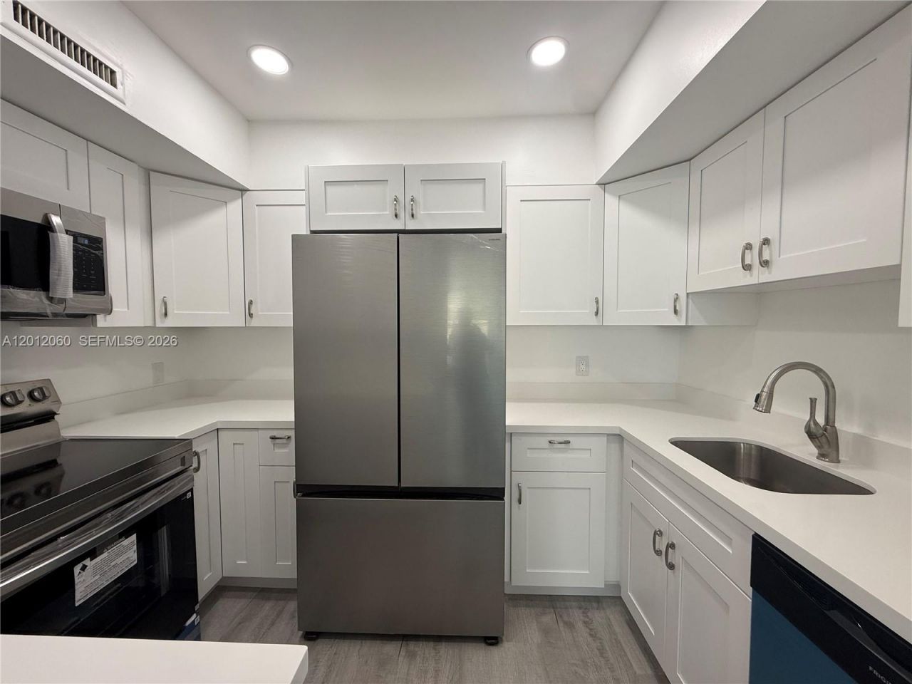 3505 S Ocean Dr , Unit 310, Hollywood, FL 33019 Photo