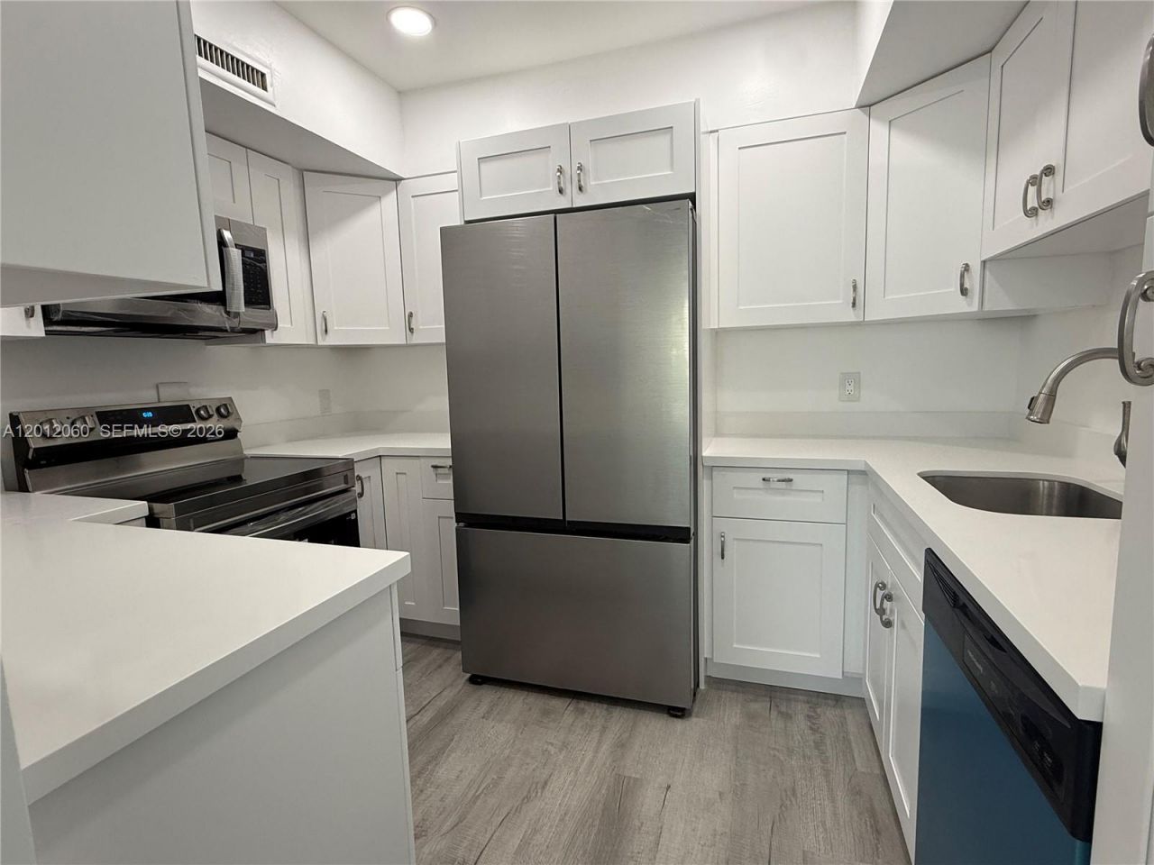 3505 S Ocean Dr , Unit 310, Hollywood, FL 33019 Photo