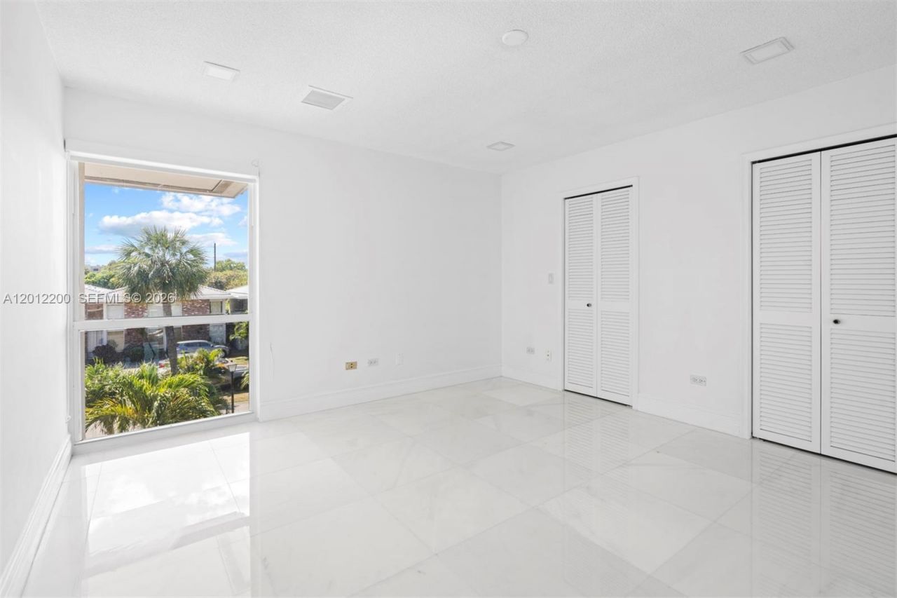 6795 Brookline Dr, Unit 6795, Miami, FL 33015 Photo