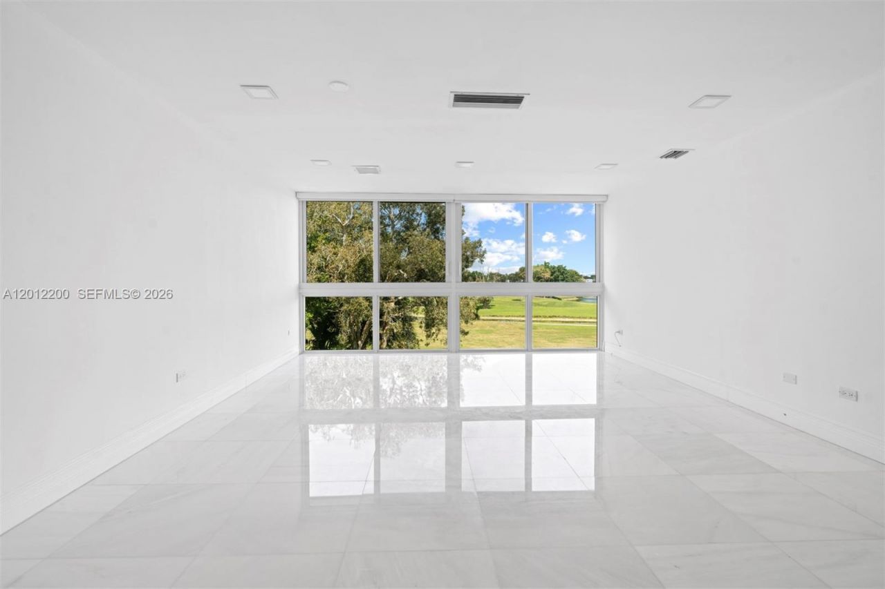 6795 Brookline Dr, Unit 6795, Miami, FL 33015 Photo
