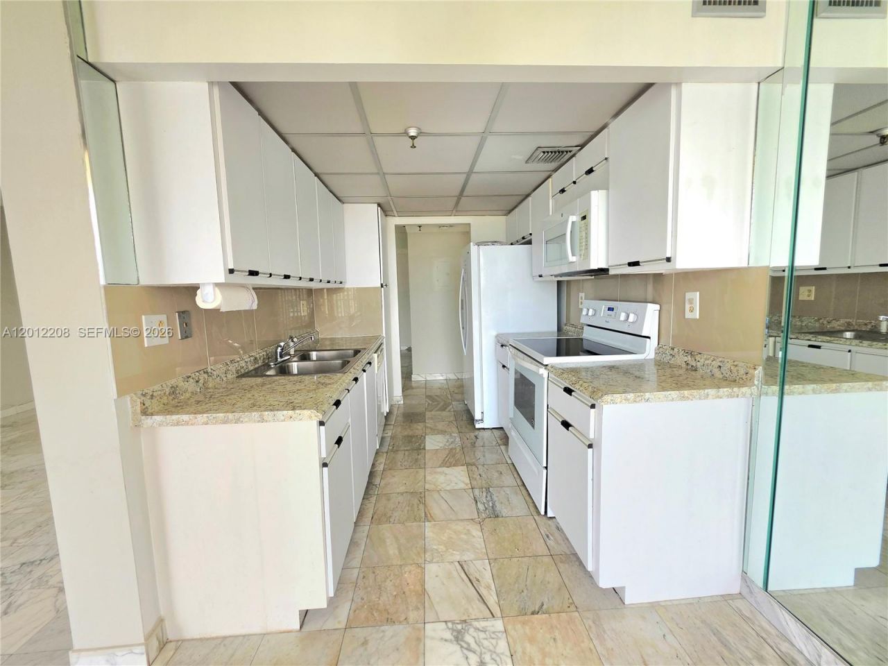 290 174th St , Unit 1517, Sunny Isles Beach, FL 33160 Photo
