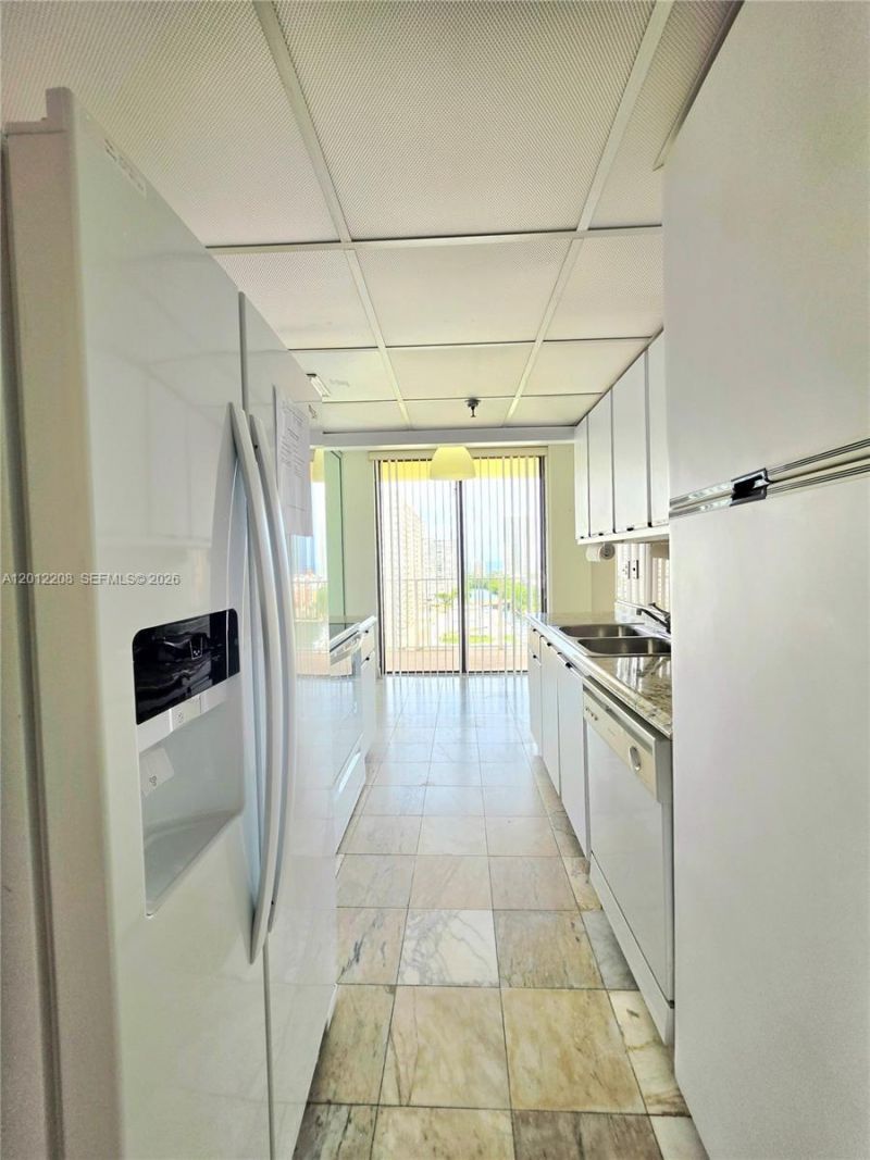 290 174th St , Unit 1517, Sunny Isles Beach, FL 33160 Photo