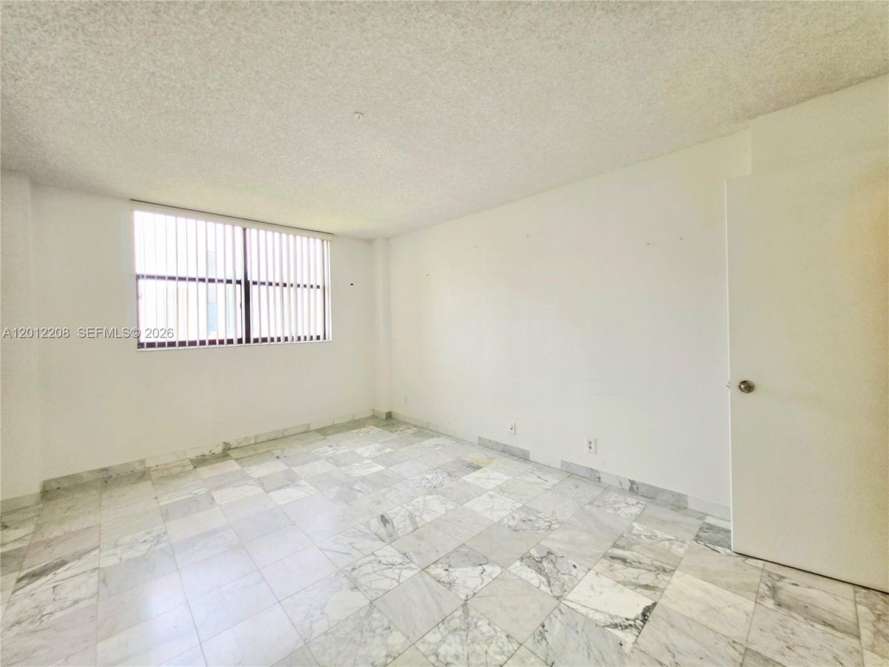 290 174th St , Unit 1517, Sunny Isles Beach, FL 33160 Photo