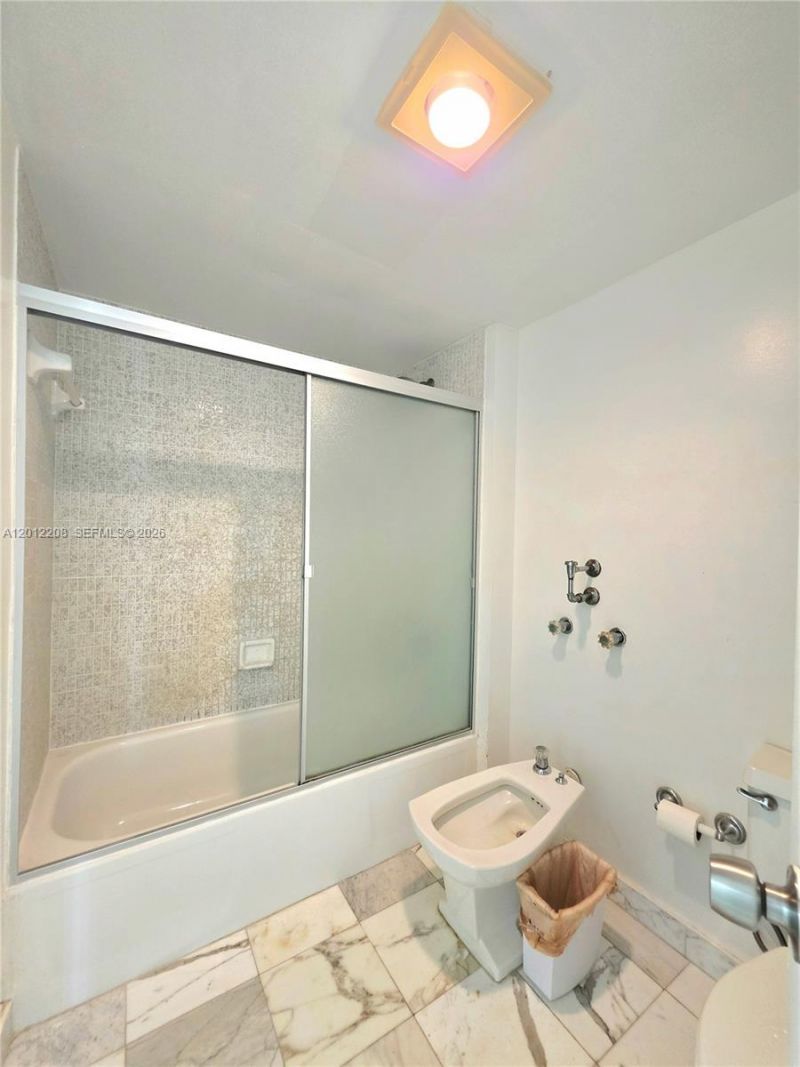 290 174th St , Unit 1517, Sunny Isles Beach, FL 33160 Photo