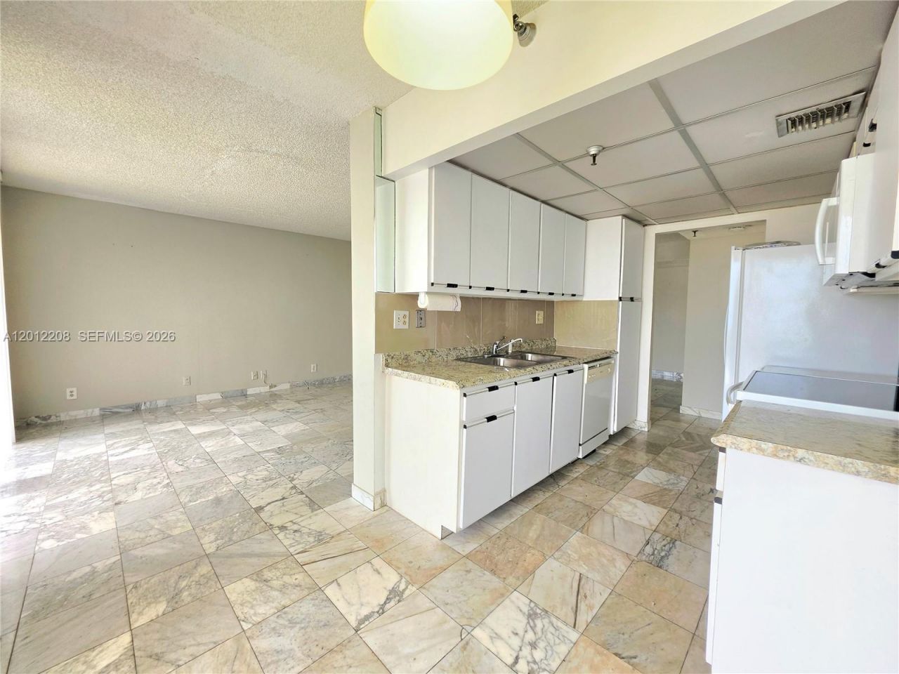 290 174th St , Unit 1517, Sunny Isles Beach, FL 33160 Photo