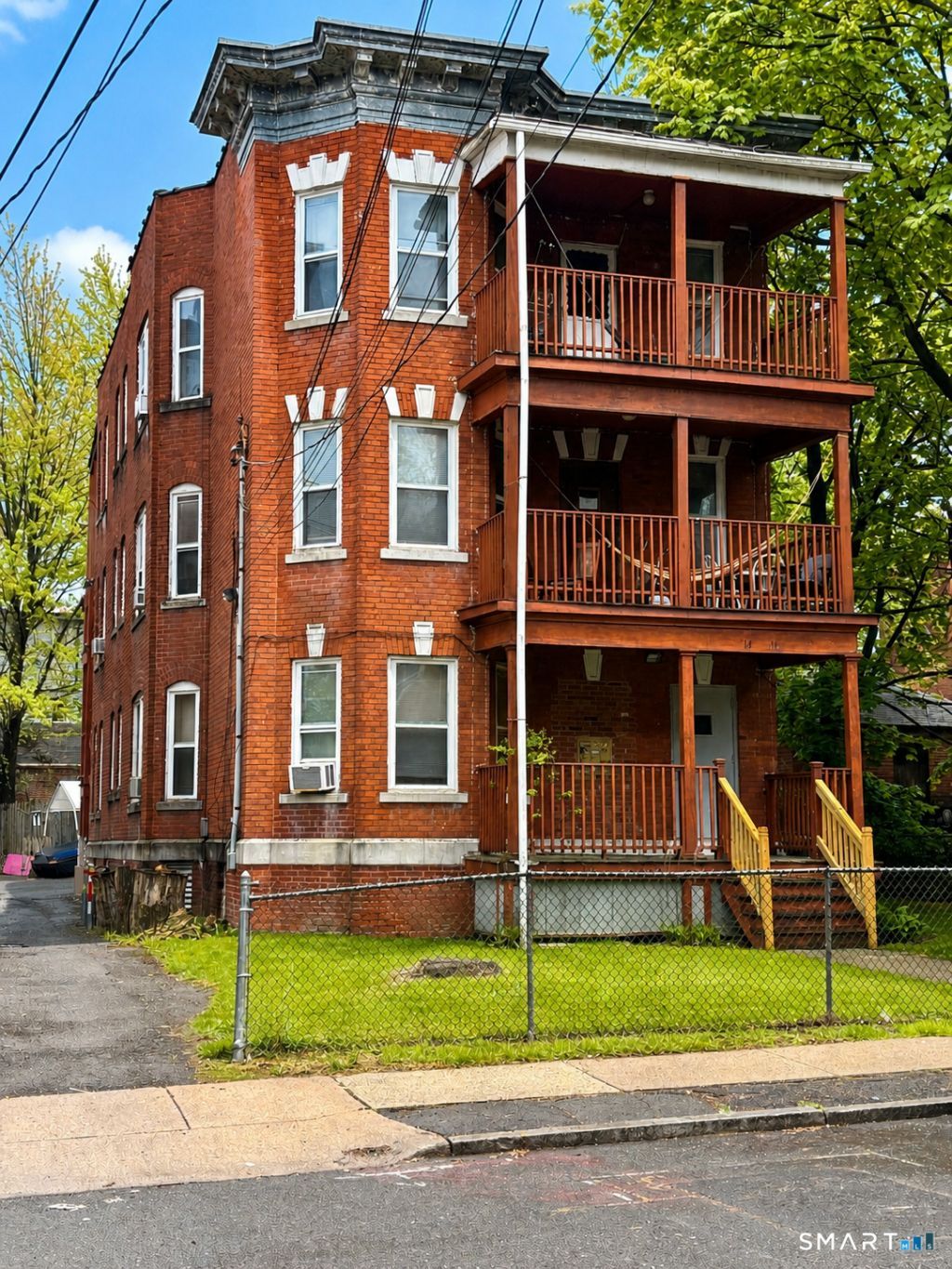 14-16 Cabot, Hartford, CT 06112 Main Photo