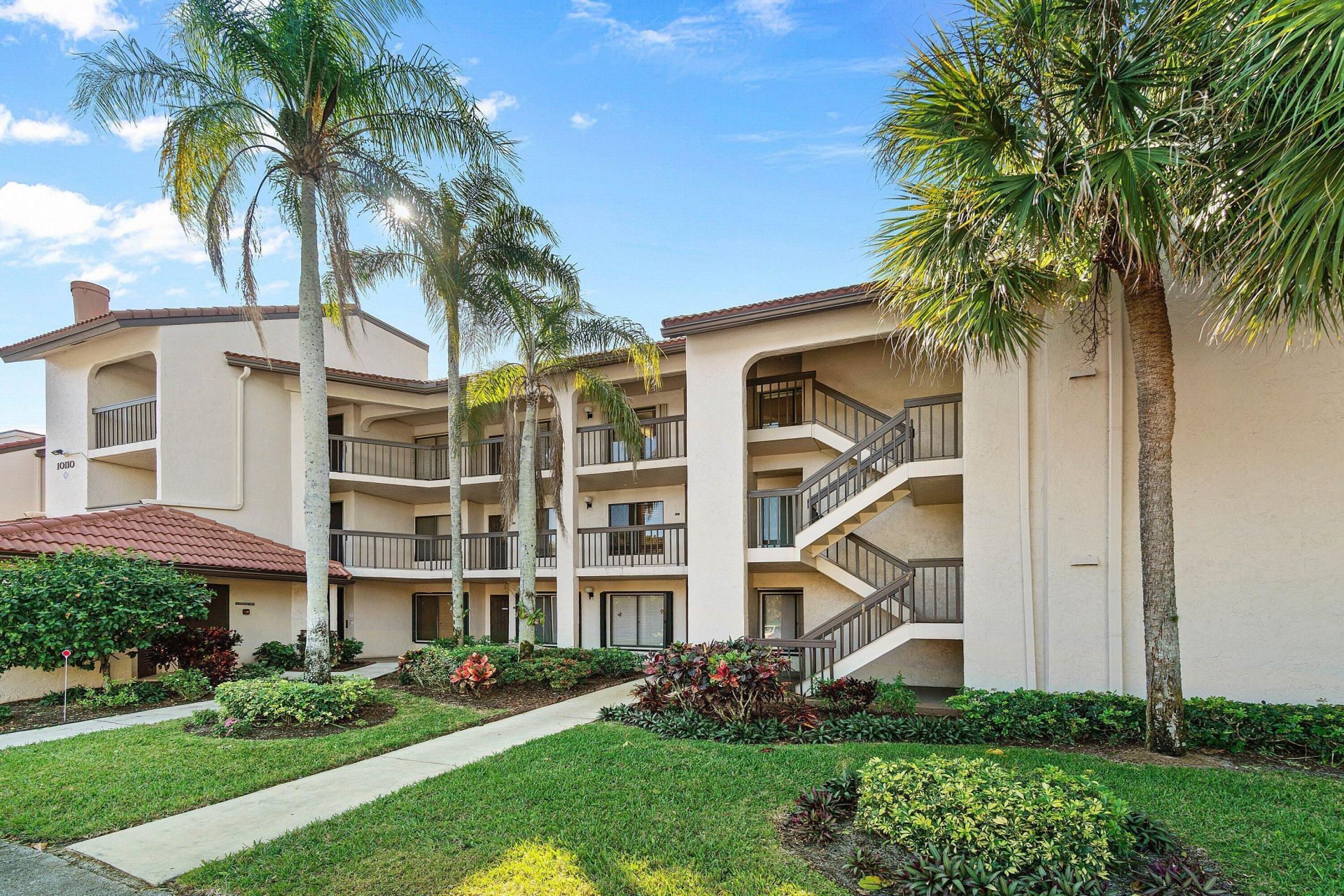 10110 Cedar Point Boulevard, Unit 305, Boynton Beach, FL 33437 Photo