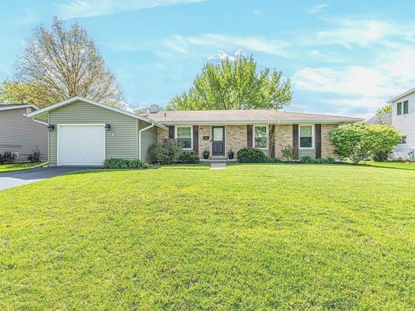3755 Lexington Drive, Hoffman Estates, IL 60192