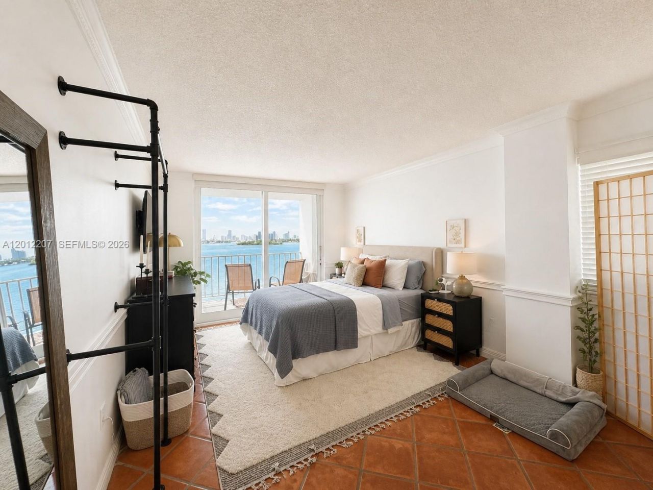 1228 West Ave, Unit 402, Miami Beach, FL 33139 Photo
