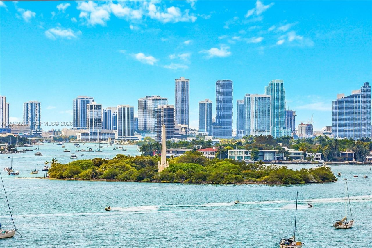 1228 West Ave, Unit 402, Miami Beach, FL 33139 Photo