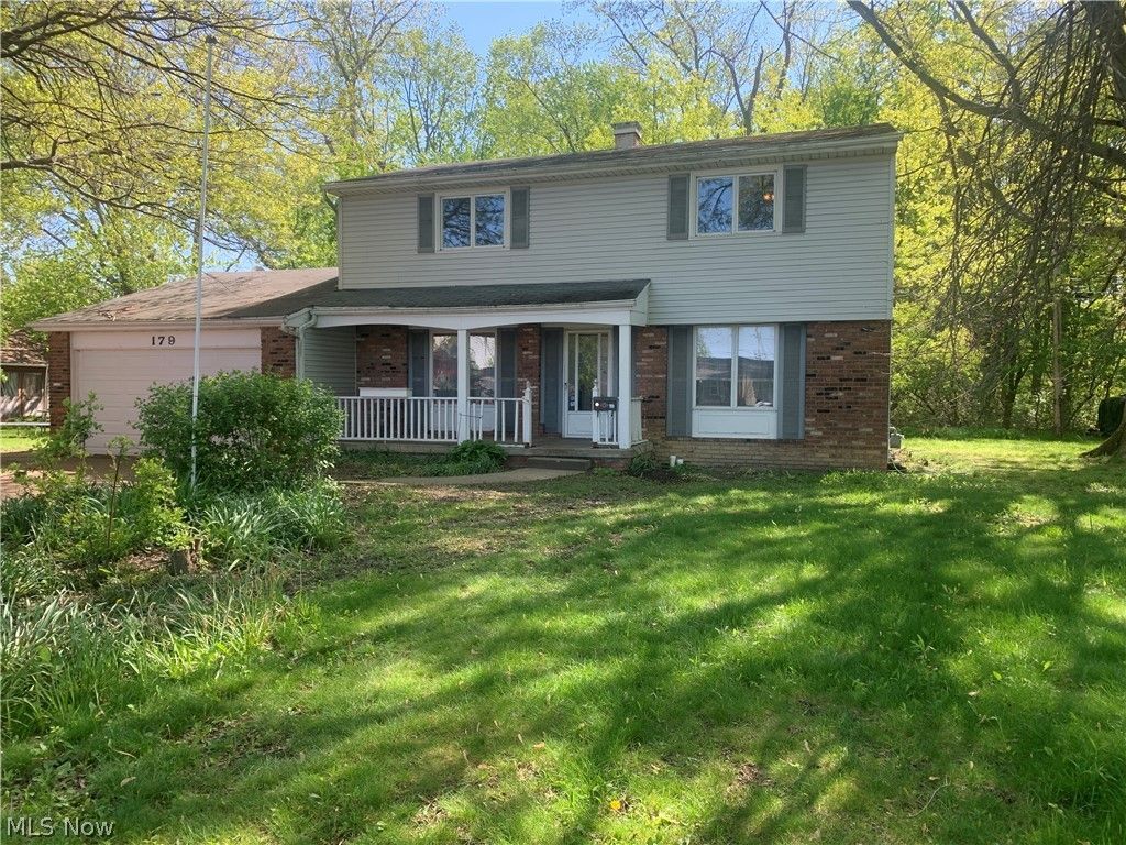 179 Ashwood Drive, Avon Lake, OH 44012 Main Photo