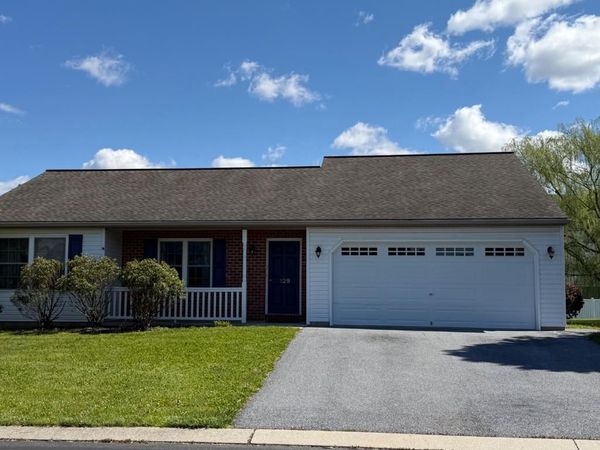 129 CREEK VIEW DRIVE, JONESTOWN, PA 17038