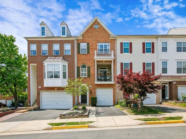 7850 LOCUST LEAF LANE, ALEXANDRIA, VA 22315