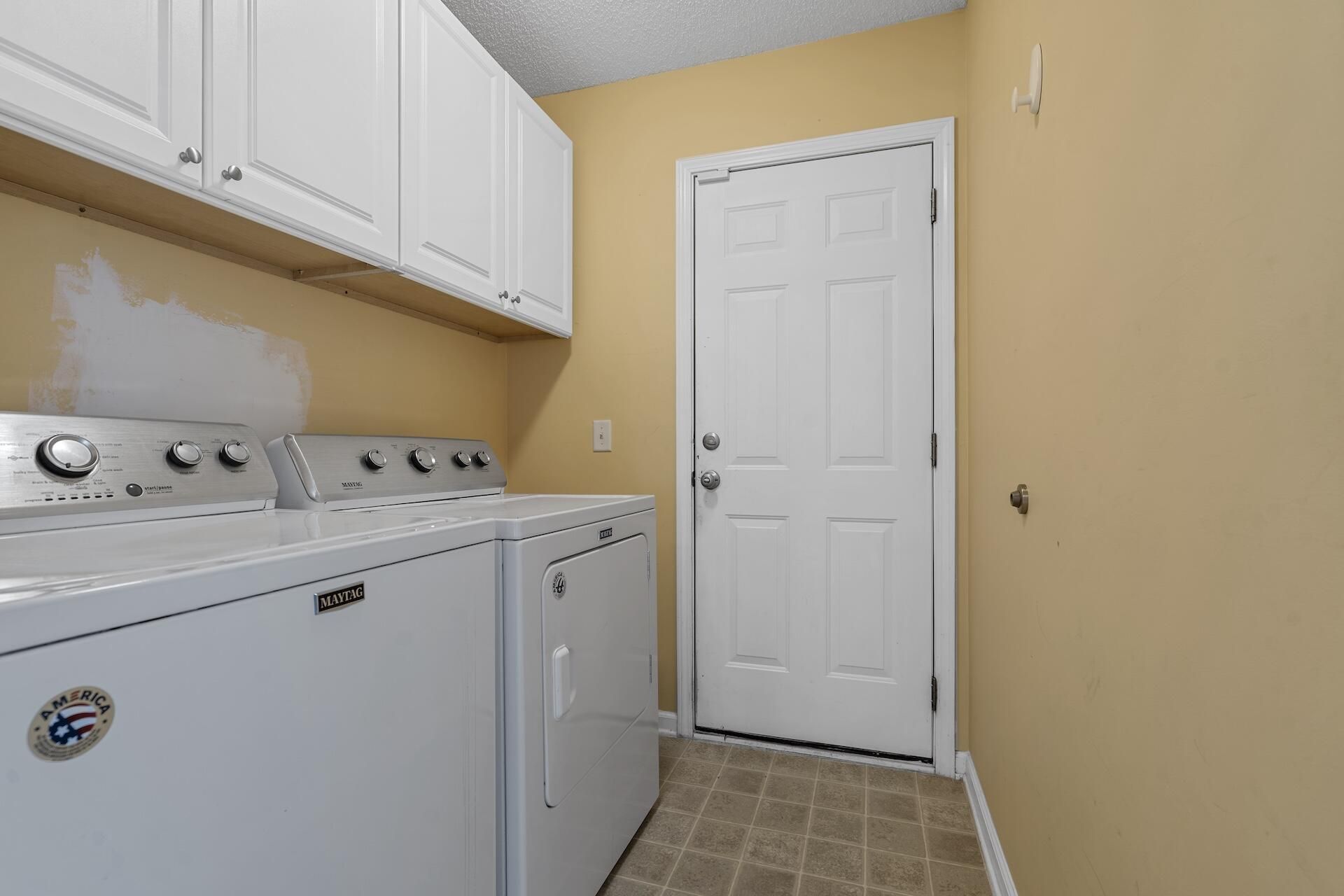 332 Southport Drive Photo 23