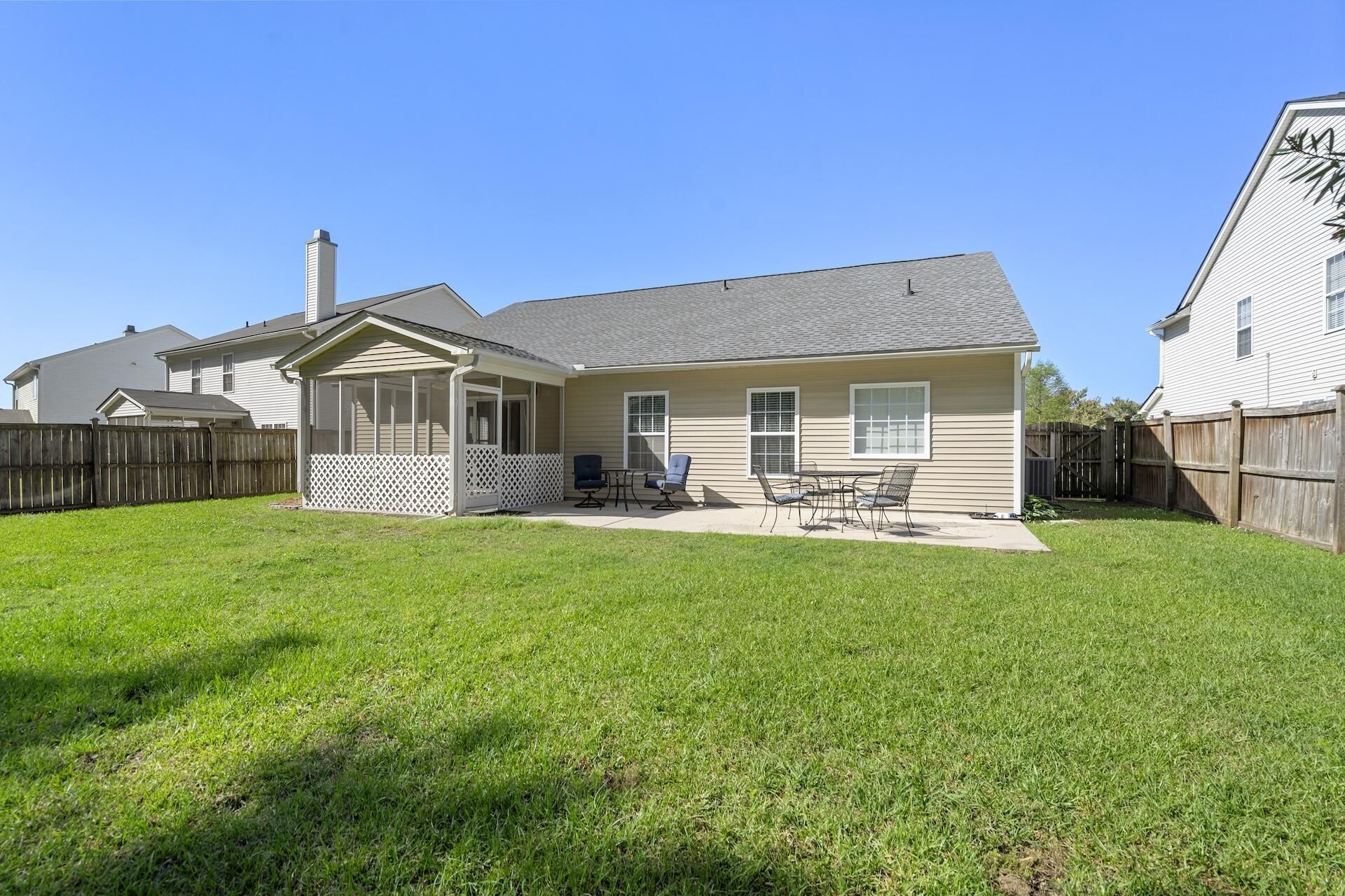 332 Southport Drive Photo 28