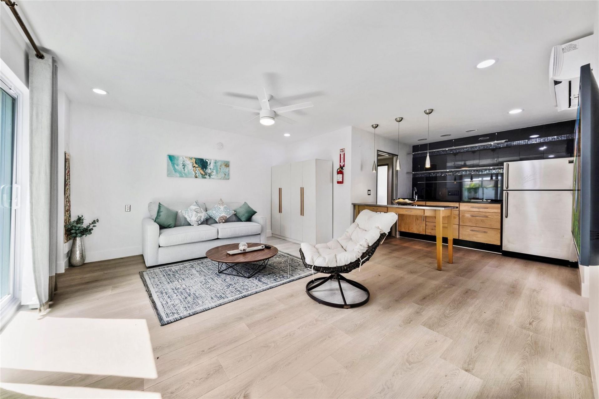 3329 NE 17th Street, Fort Lauderdale, FL 33305 Photo