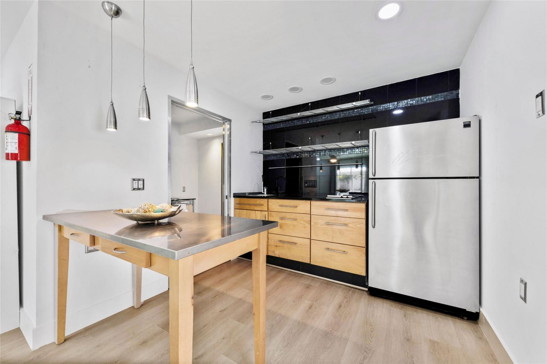3329 NE 17th Street, Fort Lauderdale, FL 33305 Photo