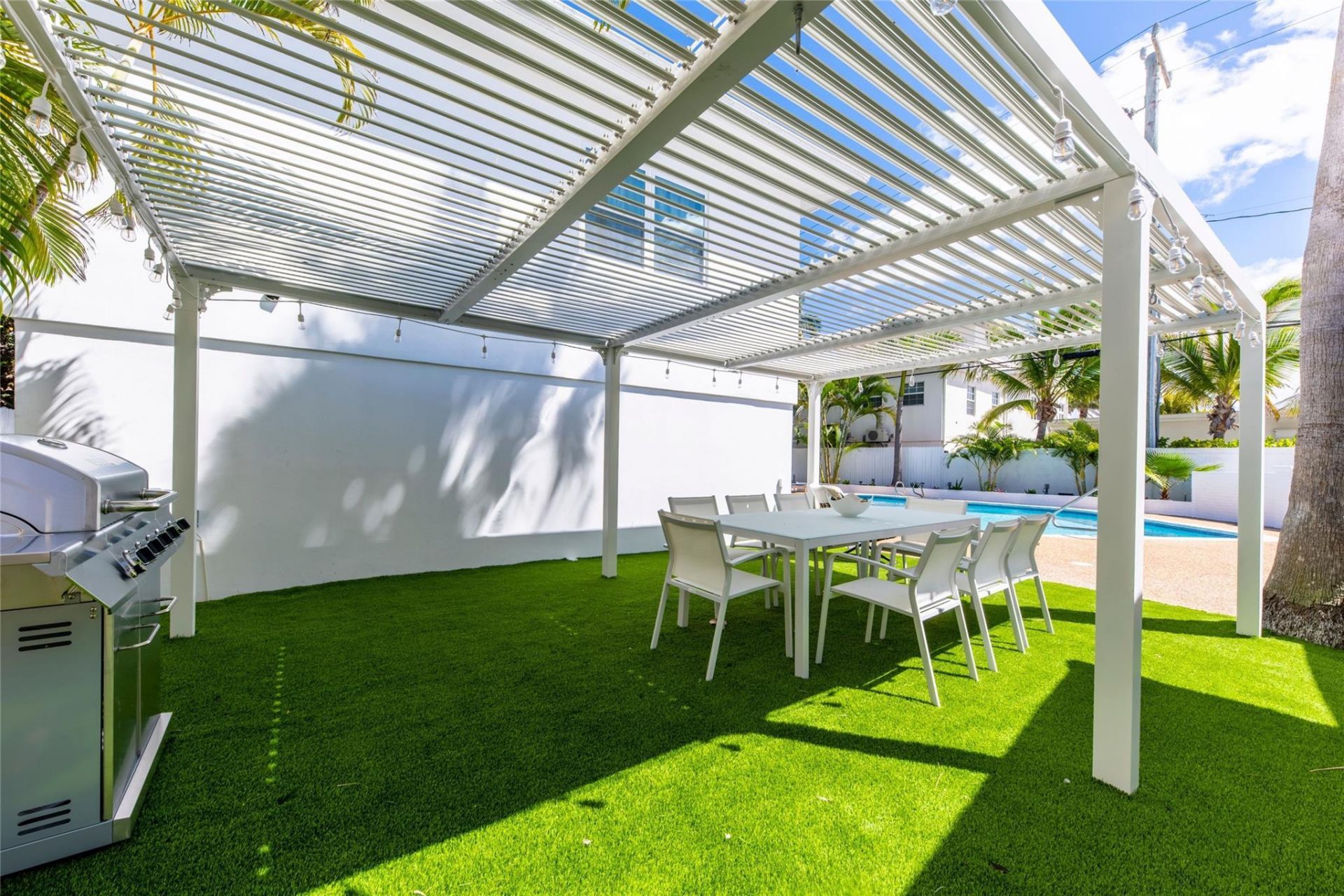 3329 NE 17th Street, Fort Lauderdale, FL 33305 Photo