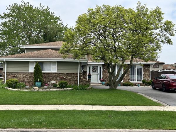 16625 Kenwood Avenue , South Holland, IL 60473