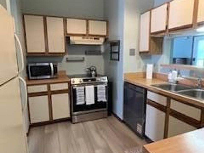 1303 Worthington Creek Drive, Unit 9, Columbus, OH 43085 Photo 10