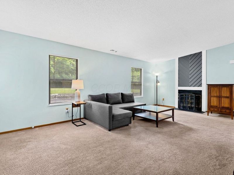 1303 Worthington Creek Drive, Unit 9, Columbus, OH 43085 Photo 17