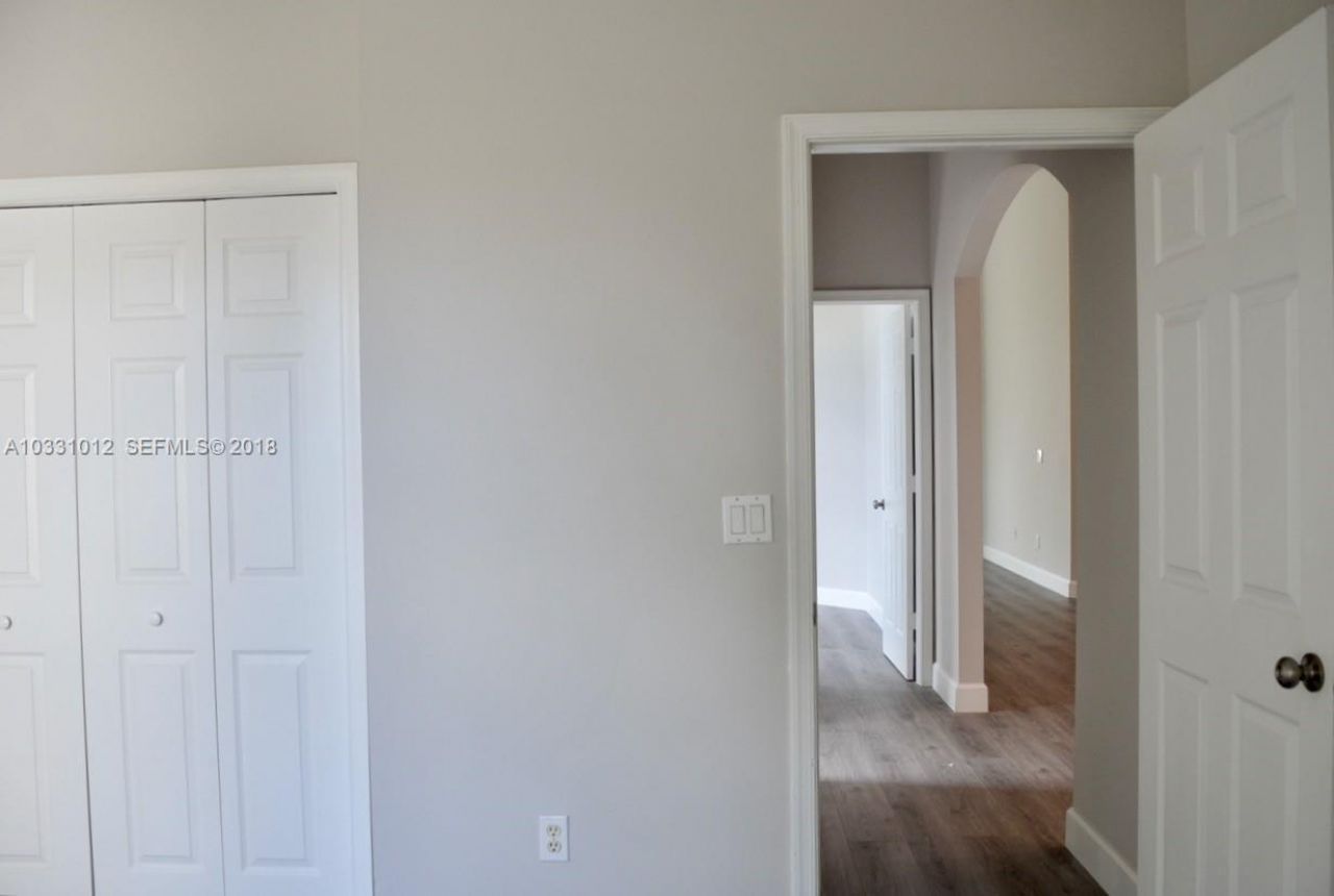 521 W Palm Aire Drive, Pompano Beach, FL 33069 Photo