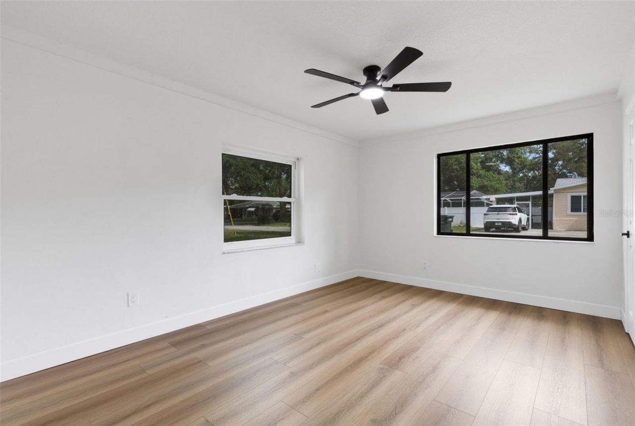 530 16th St Nw, Largo, FL 33770 Photo