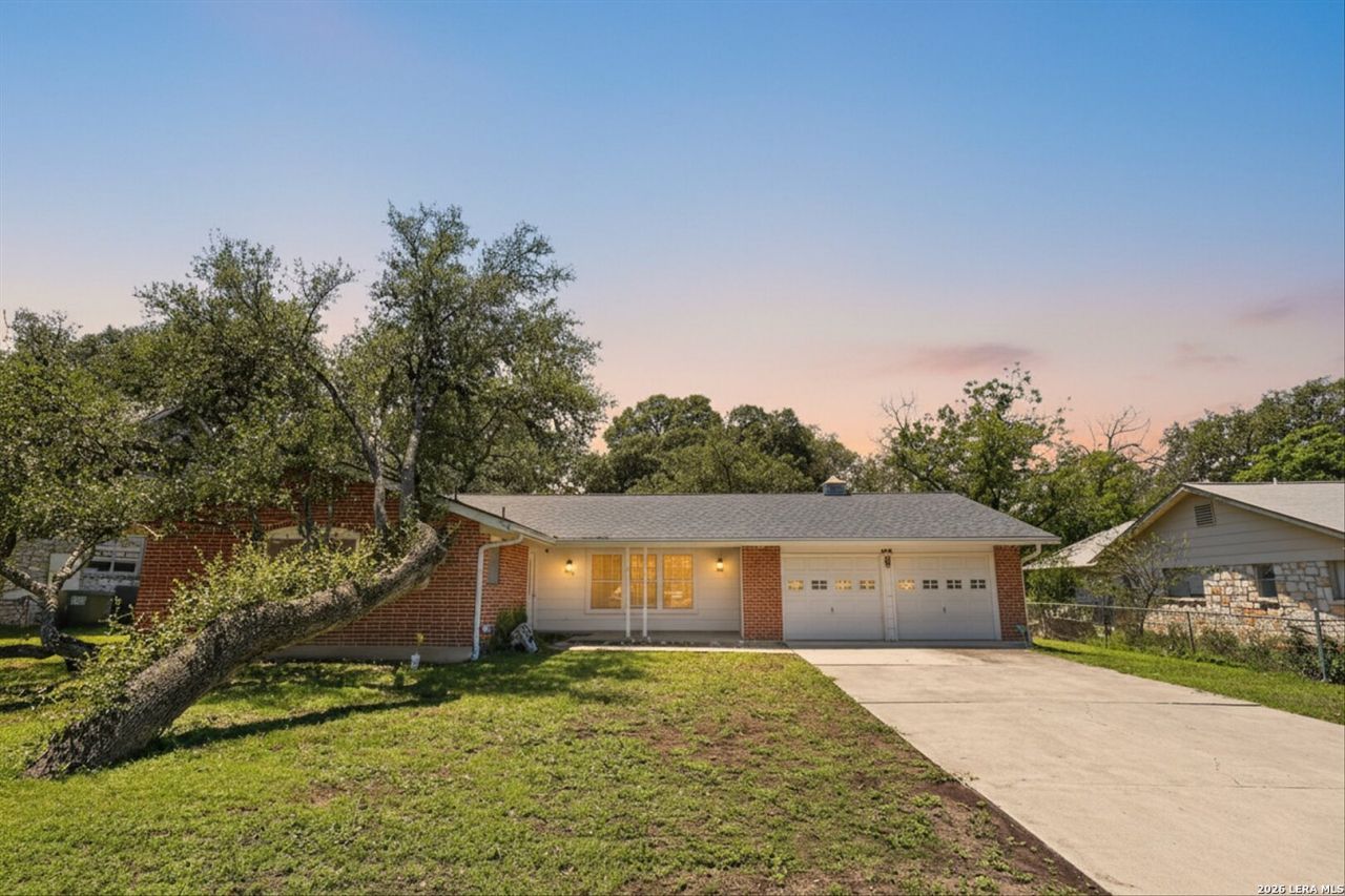 622 Serenade Dr, San Antonio, TX 78216 Main Photo