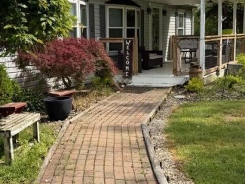 570 Crestrose Court, Howard, OH 43028 Photo 2