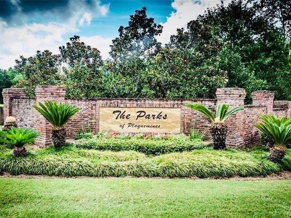 106 CYPRESS CROSSING Drive, Belle Chasse, LA 70037