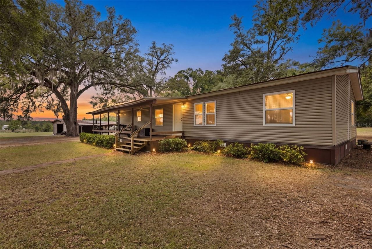 6689 SE 55th Street, Trenton, FL 32693 Photo