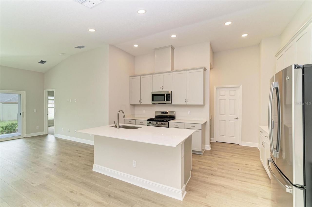 12365 Oak  Hill Way, Parrish, FL 34219 Photo