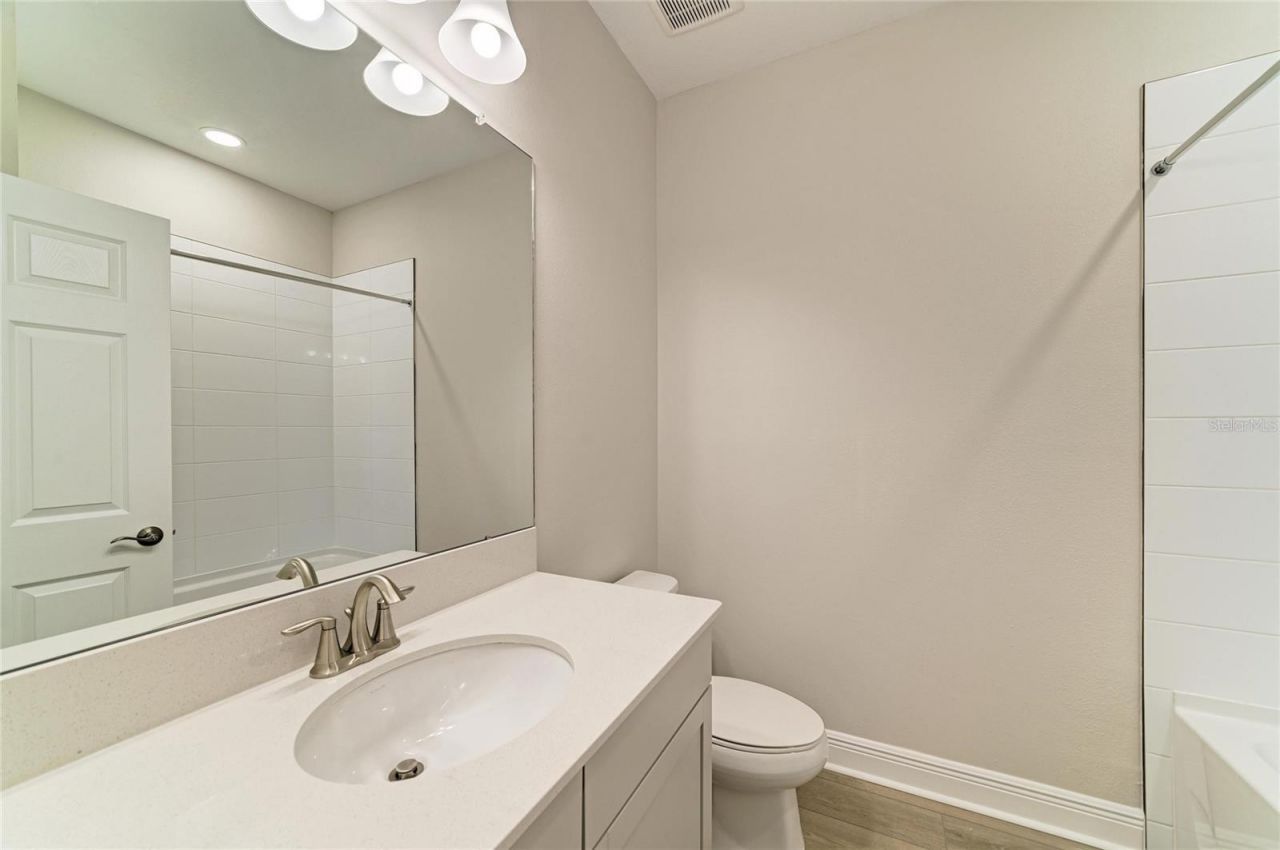 12365 Oak  Hill Way, Parrish, FL 34219 Photo