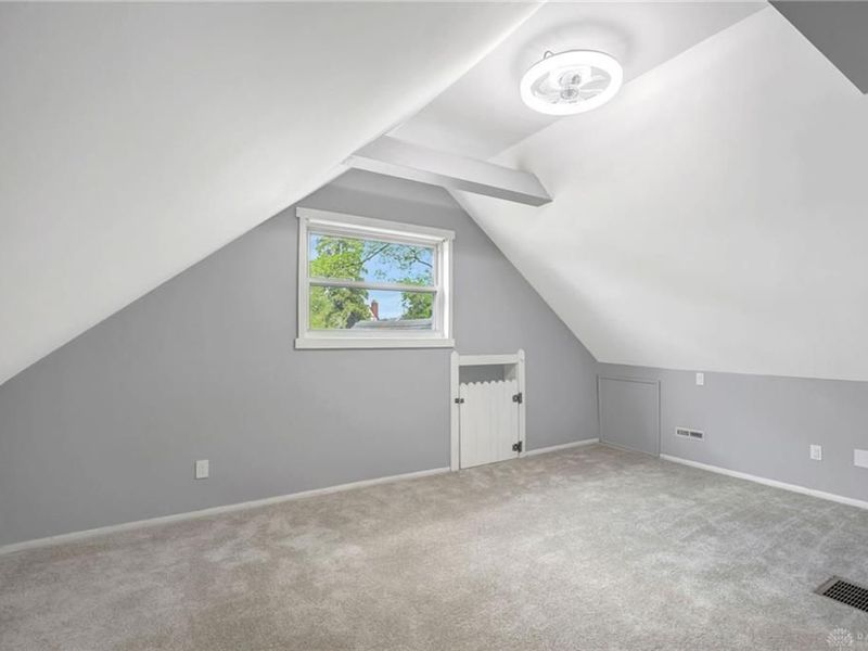 5530 Fairwood Road, Green Township, OH 45239 Photo 13