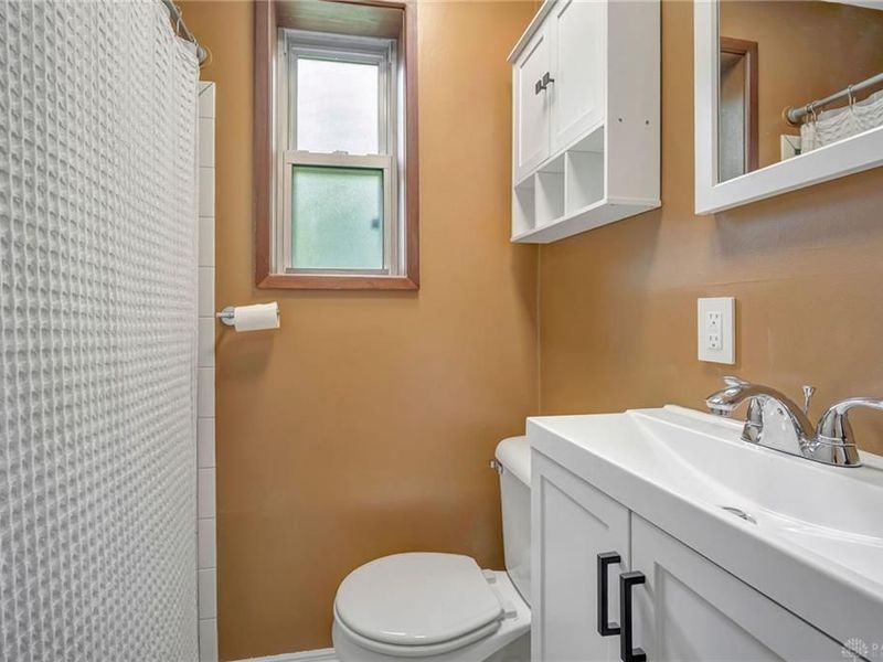 5530 Fairwood Road, Green Township, OH 45239 Photo 20
