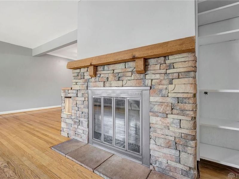 5530 Fairwood Road, Green Township, OH 45239 Photo 7