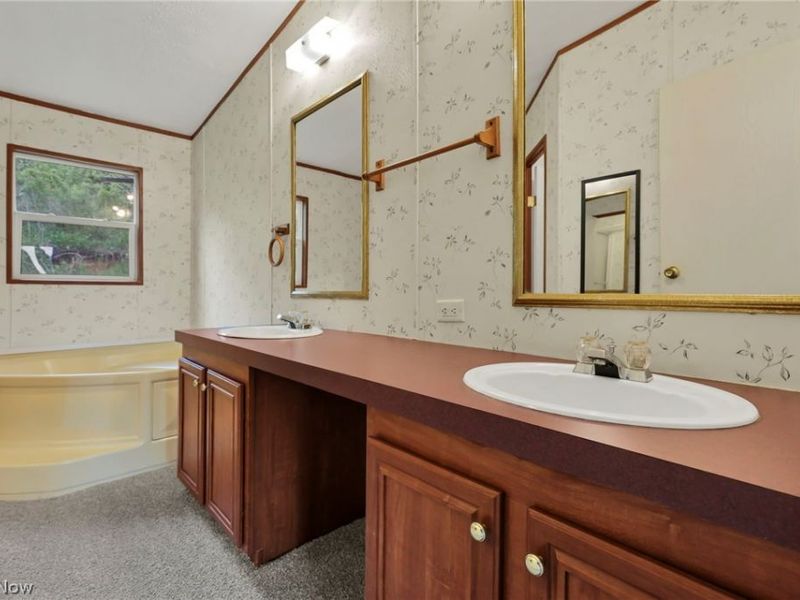 12186 State Route 155 SE, Corning, OH 43730 Photo 19