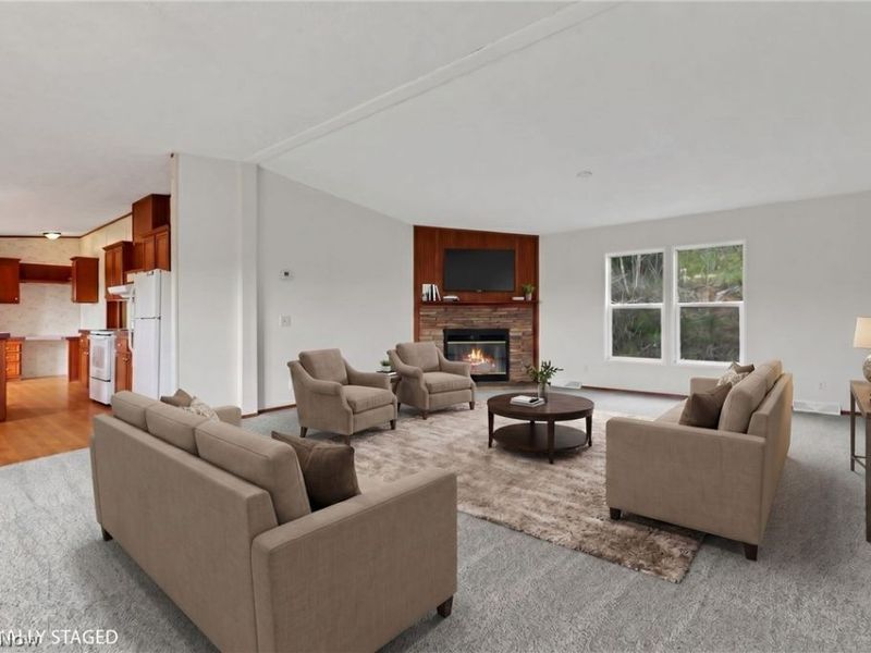 12186 State Route 155 SE, Corning, OH 43730 Photo 2