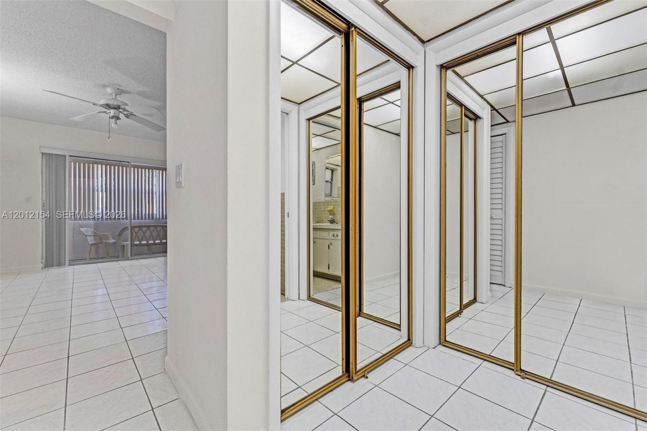 330 SE 2nd St, Unit 103G, Hallandale Beach, FL 33009 Photo